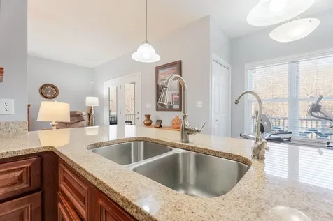 1428 Mandolin Avenue Grottoes VA 24441