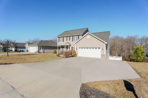 1428 Mandolin Avenue Grottoes VA 24441