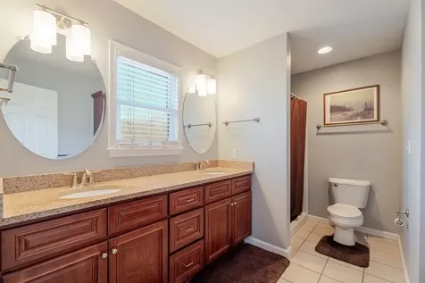 1428 Mandolin Avenue Grottoes VA 24441