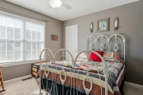 1428 Mandolin Avenue Grottoes VA 24441