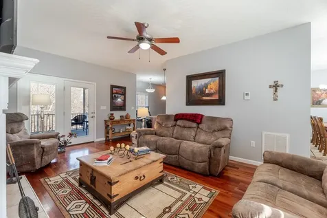 1428 Mandolin Avenue Grottoes VA 24441