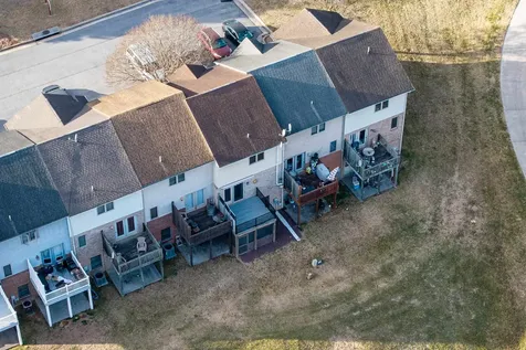 216 Walnut Drive Broadway VA 22815
