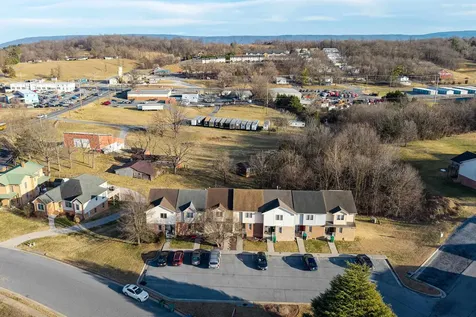 216 Walnut Drive Broadway VA 22815