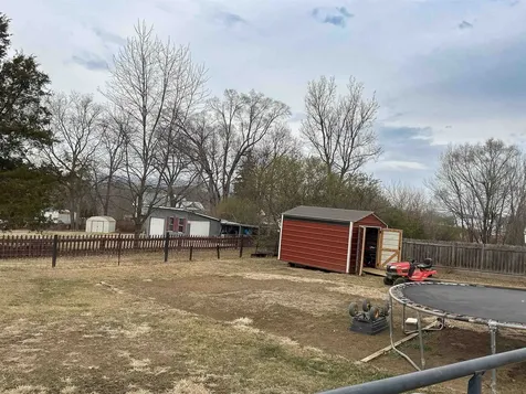 124 Linville Avenue S Broadway VA 22815