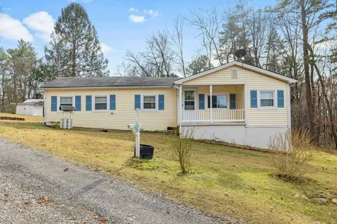 77 Hidden Acres Trail Waynesboro VA 22980
