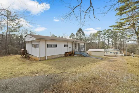 77 Hidden Acres Trail Waynesboro VA 22980