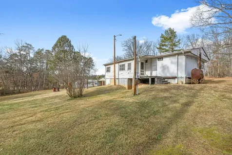 77 Hidden Acres Trail Waynesboro VA 22980