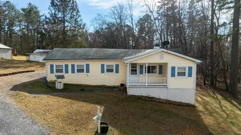 77 Hidden Acres Trail Waynesboro VA 22980