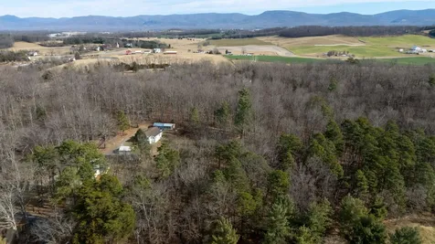 77 Hidden Acres Trail Waynesboro VA 22980