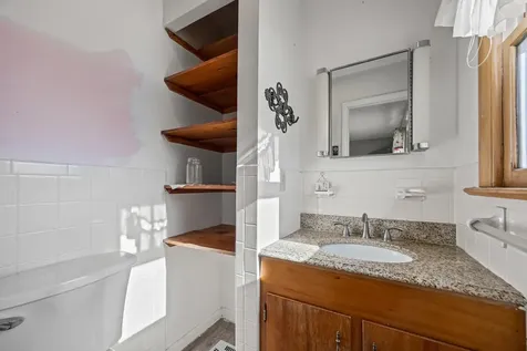 15 Painter Street Luray VA 22835