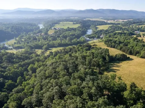 12 Galloway Spring Lane Shenandoah VA 22849