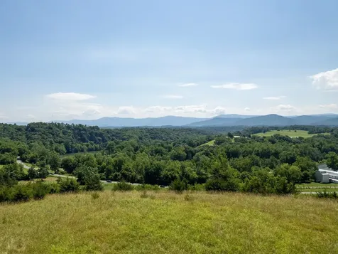 12 Galloway Spring Lane Shenandoah VA 22849