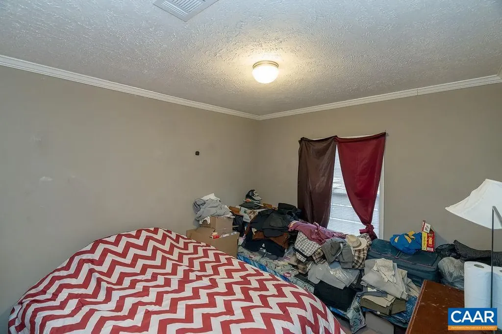 9272 Chestnut Grove Road Esmont VA 22937