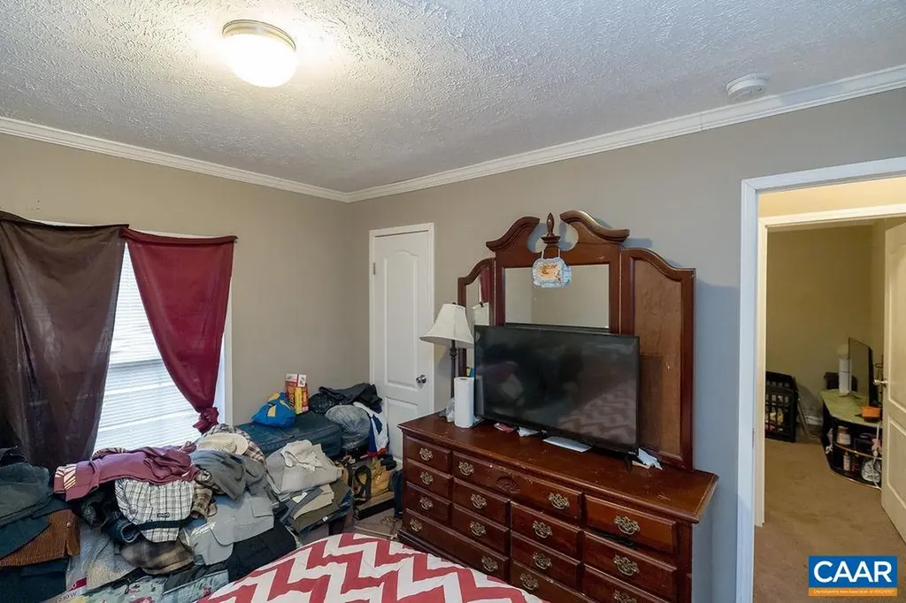 9272 Chestnut Grove Road Esmont VA 22937