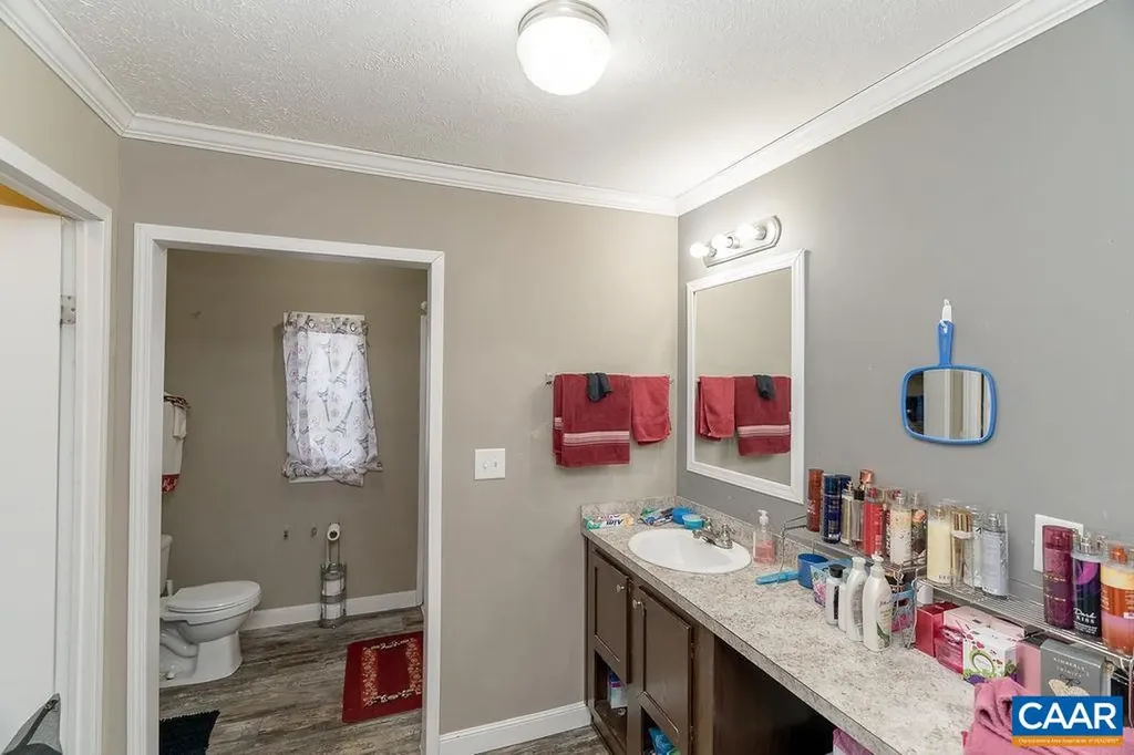 9272 Chestnut Grove Road Esmont VA 22937