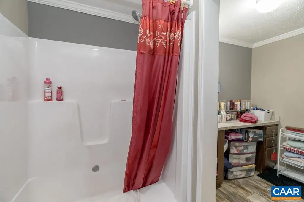 9272 Chestnut Grove Road Esmont VA 22937