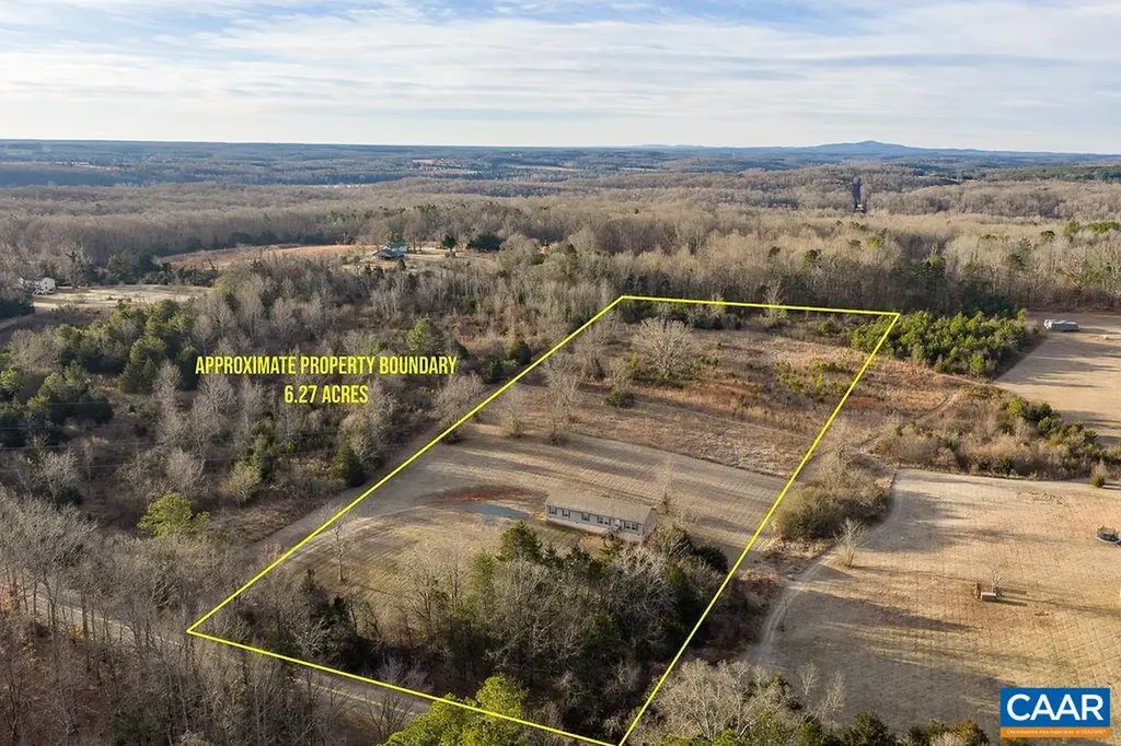 9272 Chestnut Grove Road Esmont VA 22937