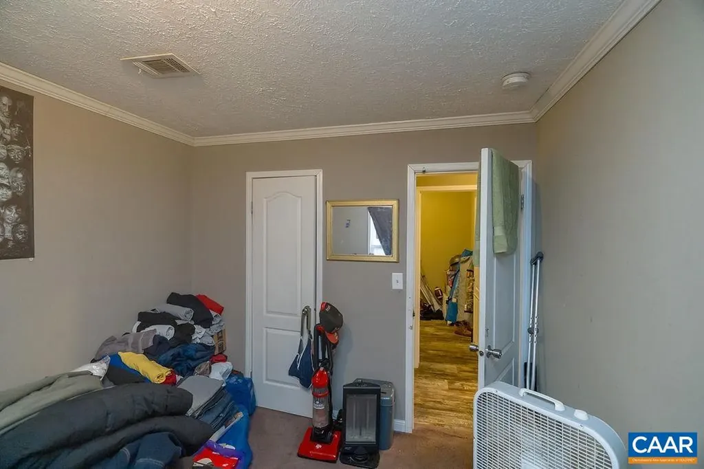 9272 Chestnut Grove Road Esmont VA 22937