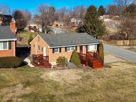 1198 Spaulding Street Staunton VA 24401