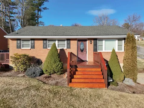 1198 Spaulding Street Staunton VA 24401