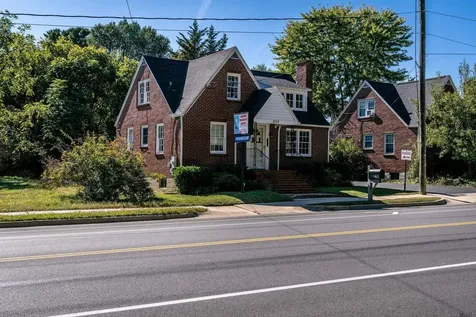 1110 Churchville Avenue Staunton VA 24401