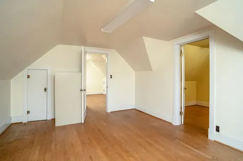 1110 Churchville Avenue Staunton VA 24401