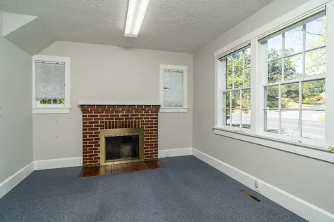 1110 Churchville Avenue Staunton VA 24401