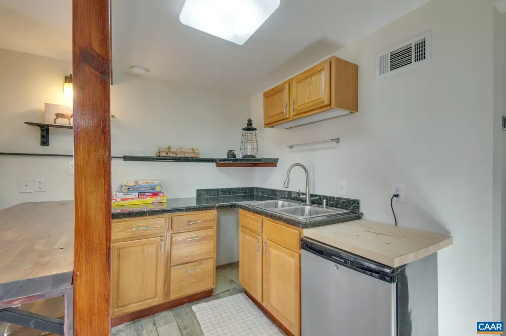 200 White Oak Drive Wintergreen Resort VA 22967