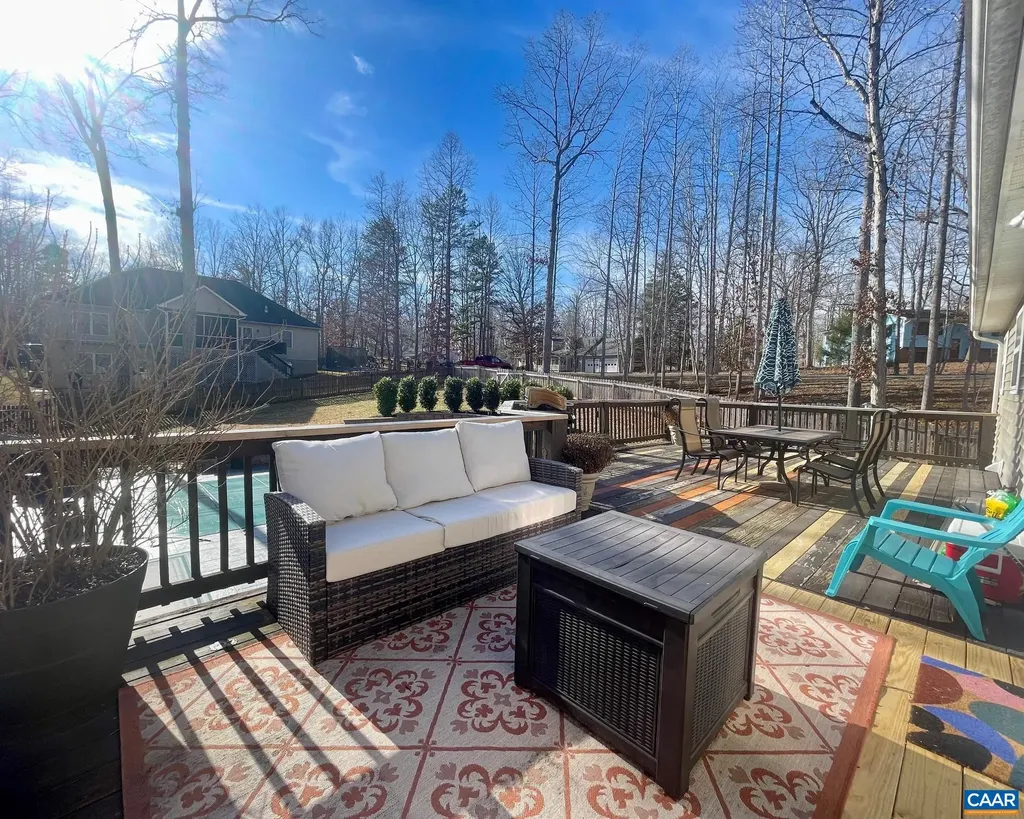 31 Laguna Road Palmyra VA 22963