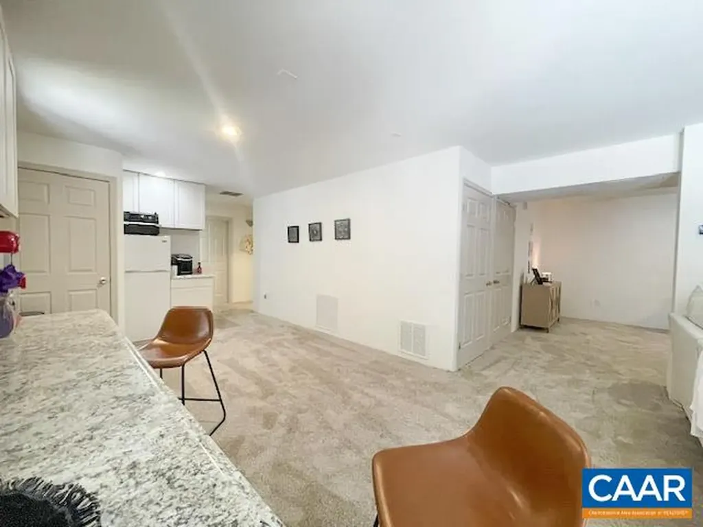 31 Laguna Road Palmyra VA 22963
