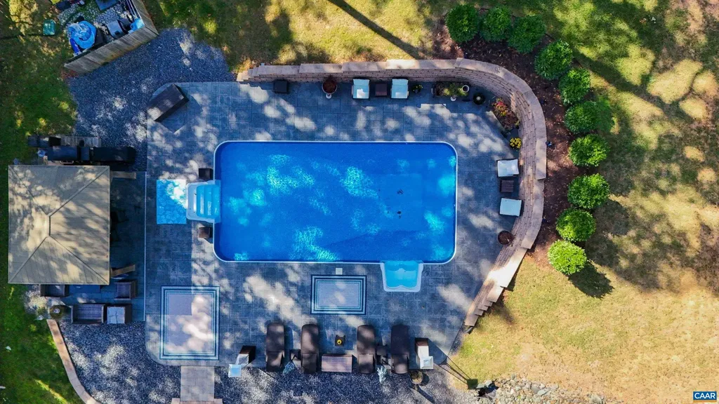 31 Laguna Road Palmyra VA 22963