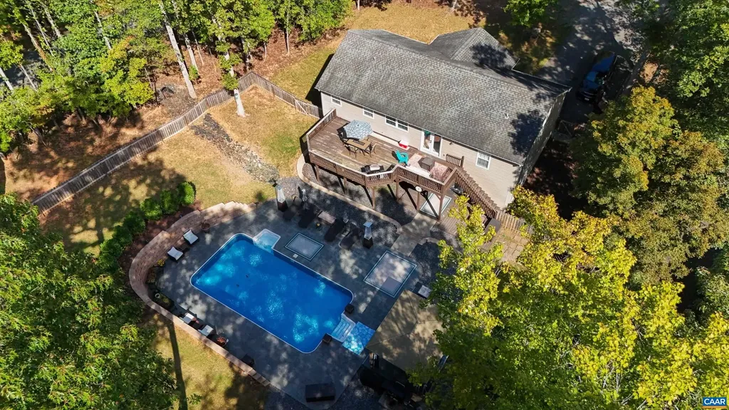 31 Laguna Road Palmyra VA 22963
