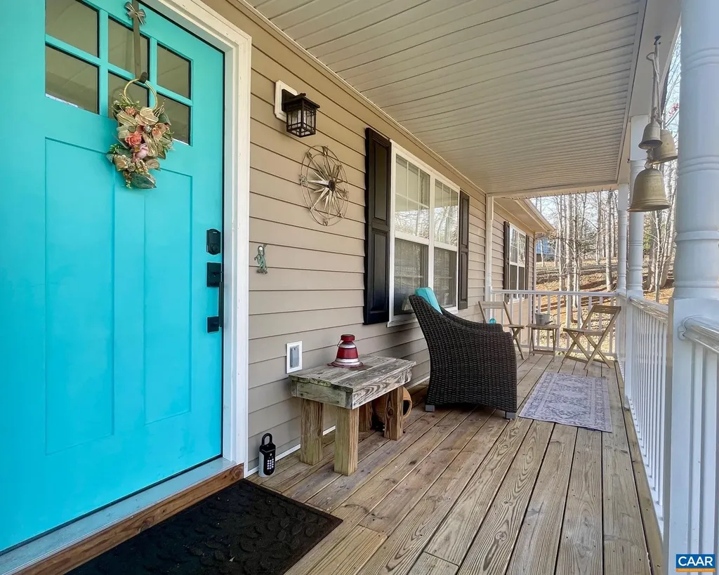 31 Laguna Road Palmyra VA 22963