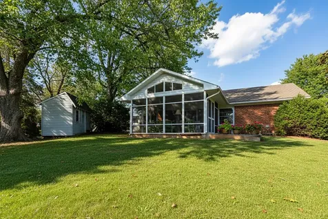 301 Valley View Drive Staunton VA 24401