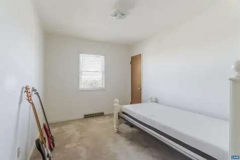 906 Alta Street Staunton VA 24401