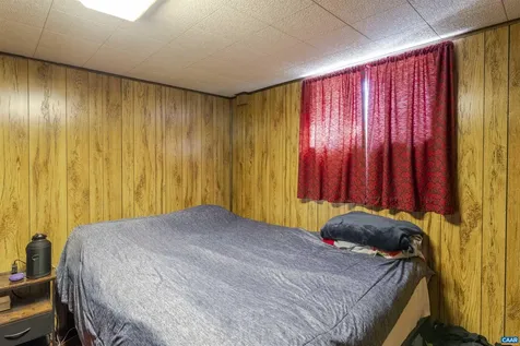 906 Alta Street Staunton VA 24401