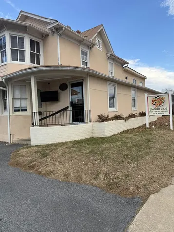 305 Main Street N Bridgewater VA 22812