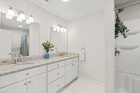 260 Windsor Drive Fishersville VA 22939