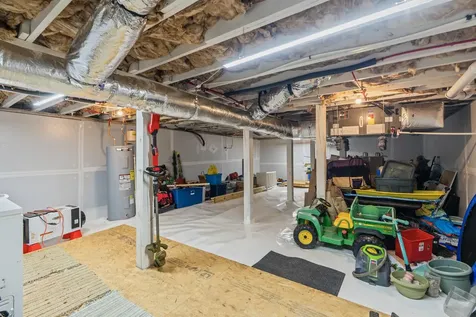 260 Windsor Drive Fishersville VA 22939