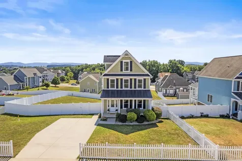 260 Windsor Drive Fishersville VA 22939