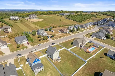 260 Windsor Drive Fishersville VA 22939