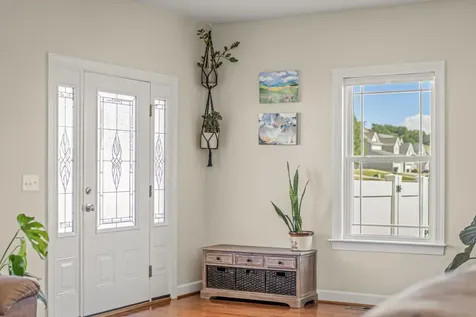 260 Windsor Drive Fishersville VA 22939