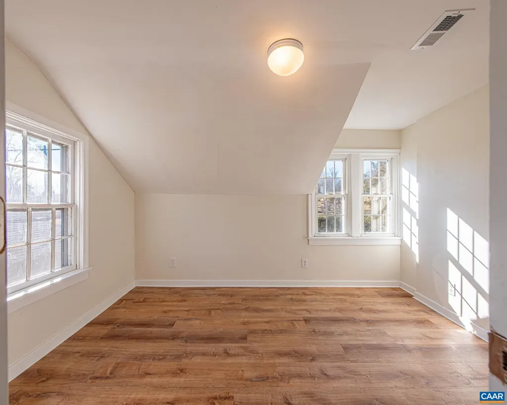 7569 Porters Road Esmont VA 22937