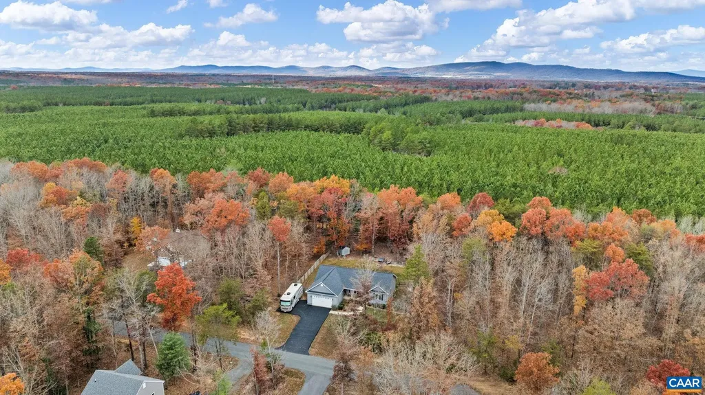 789 Pinehurst Drive Gordonsville VA 22942