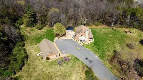 840 Commerce Road Staunton VA 24401