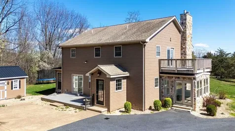 840 Commerce Road Staunton VA 24401