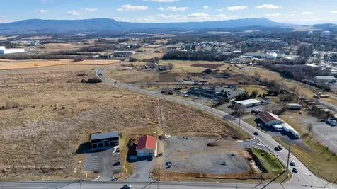 3.9 Ac Mount Clinton Pike Harrisonburg VA 22801