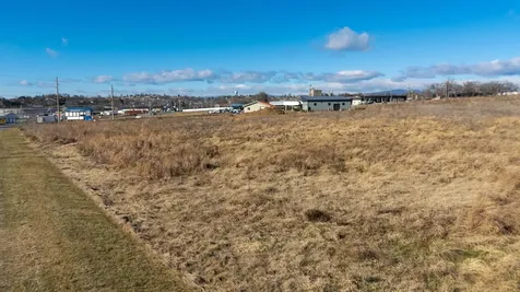 3.9 Ac Mount Clinton Pike Harrisonburg VA 22801