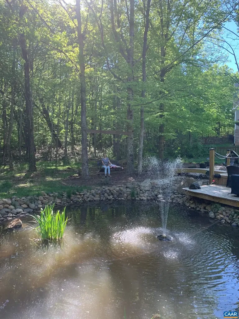 214 Toms Road Barboursville VA 22923