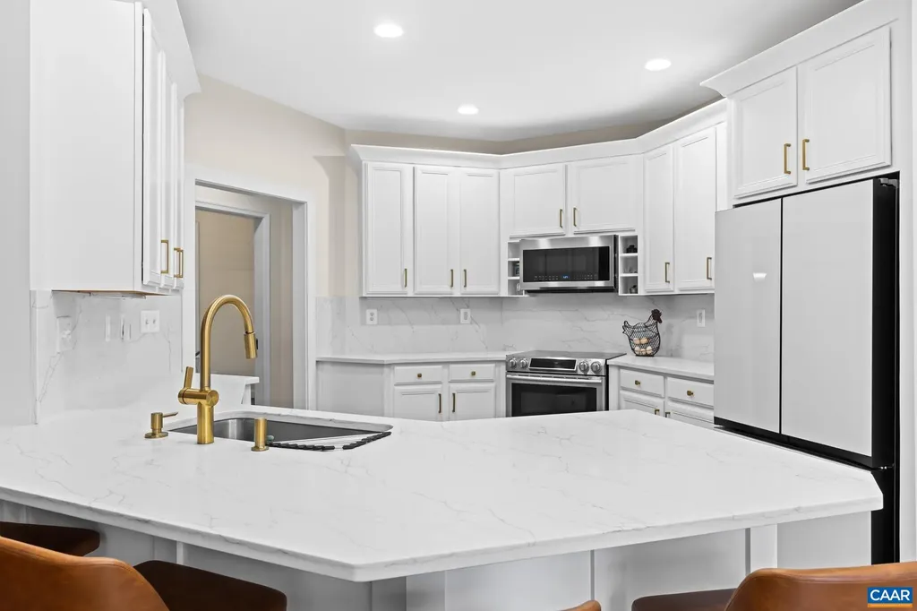 214 Toms Road Barboursville VA 22923